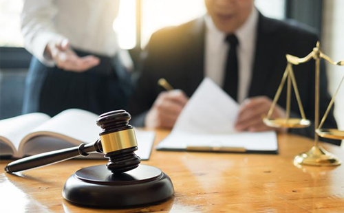 刑事犯罪偵查階段律師可以會見犯罪嫌疑人嗎？(圖1)
