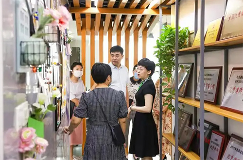行而不輟，未來(lái)可期——衡寧律師赴嘉觀律所參觀交流(圖1)